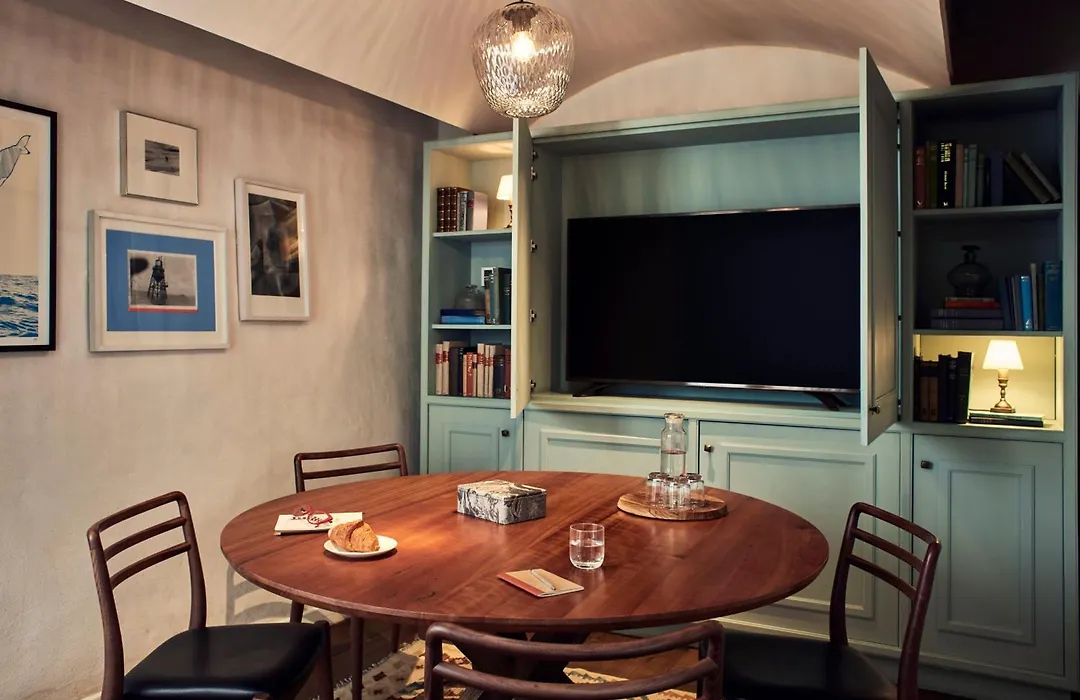 The Hoxton, Paris-1